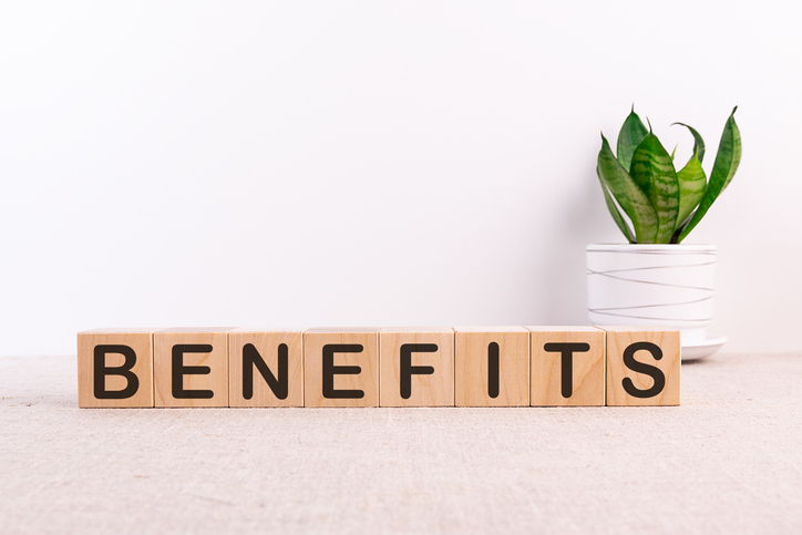 企業の福利厚生制度の種類とは？法定福利厚生・法定外福利厚生一覧