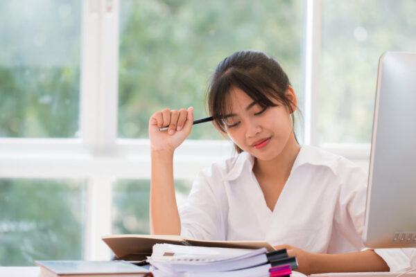 飲み会費用は経費で落とせる？計上するための条件や注意点を解説