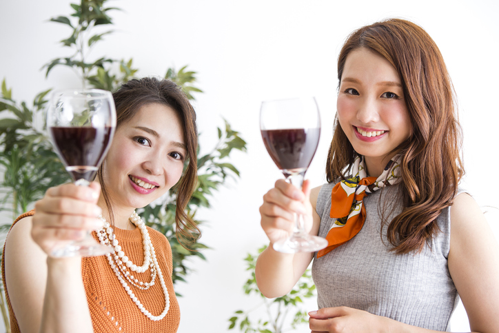 Women who drink wine